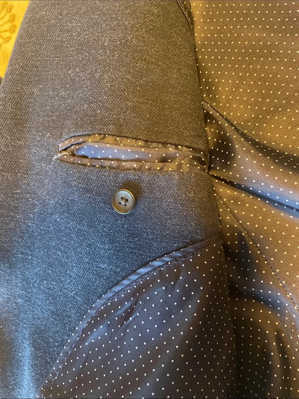 Banana Republic Tailored Slim Fit Dark Navy Two-Button Sport Coat Vietnam